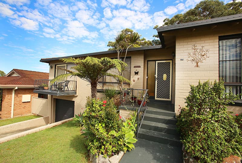 25 Manning Avenue, Coffs Harbour, Coffs Harbour - Thumbnail 2