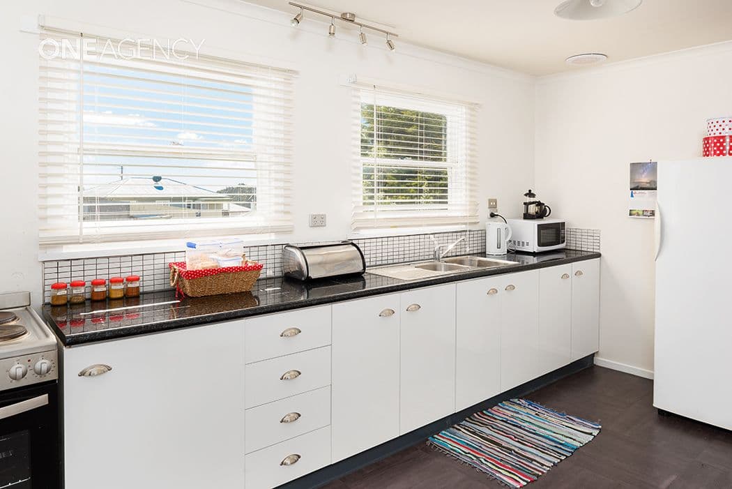 1 Rola Place, Acton, Acton - Thumbnail 2