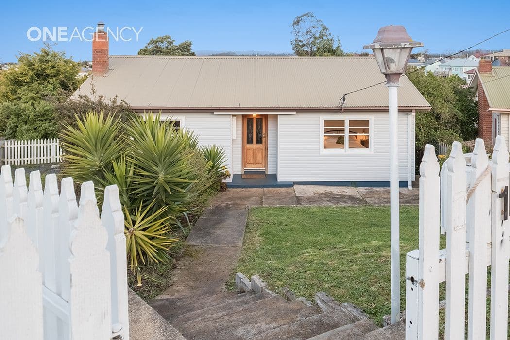 1 Rola Place, Acton, Acton - Image 1