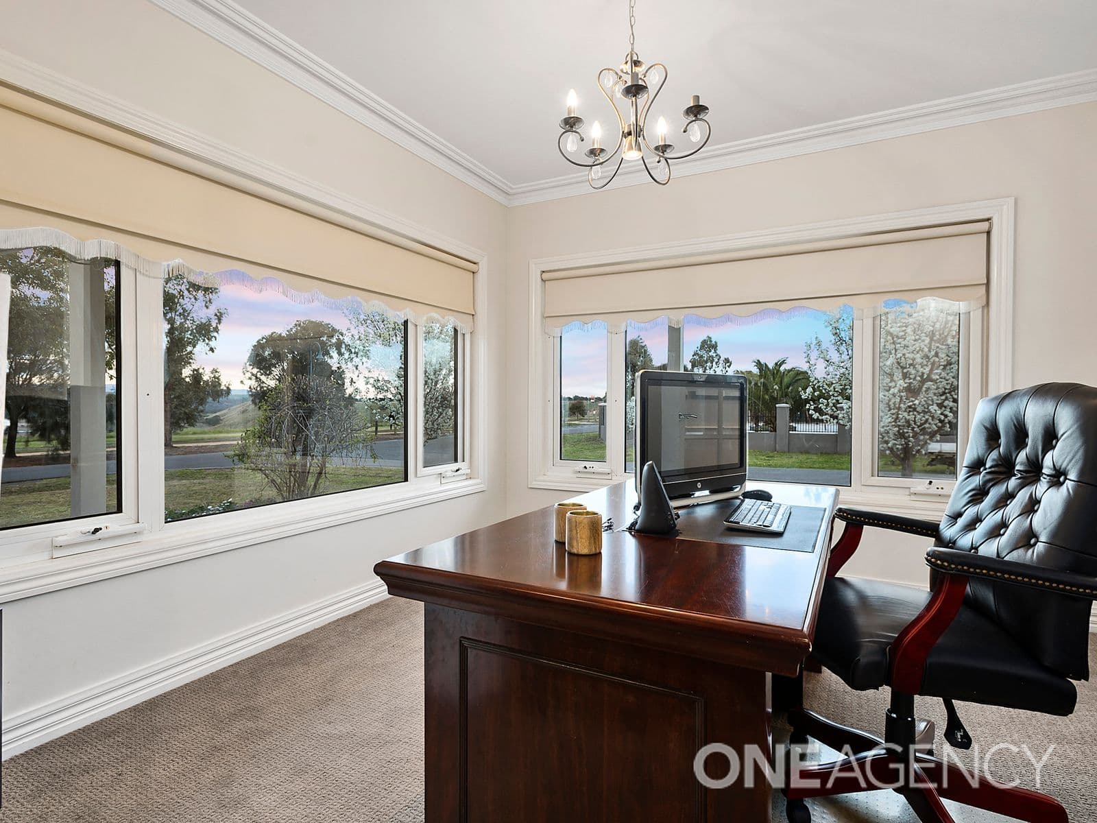 66 The Skyline, Sunbury, Sunbury - Thumbnail 6