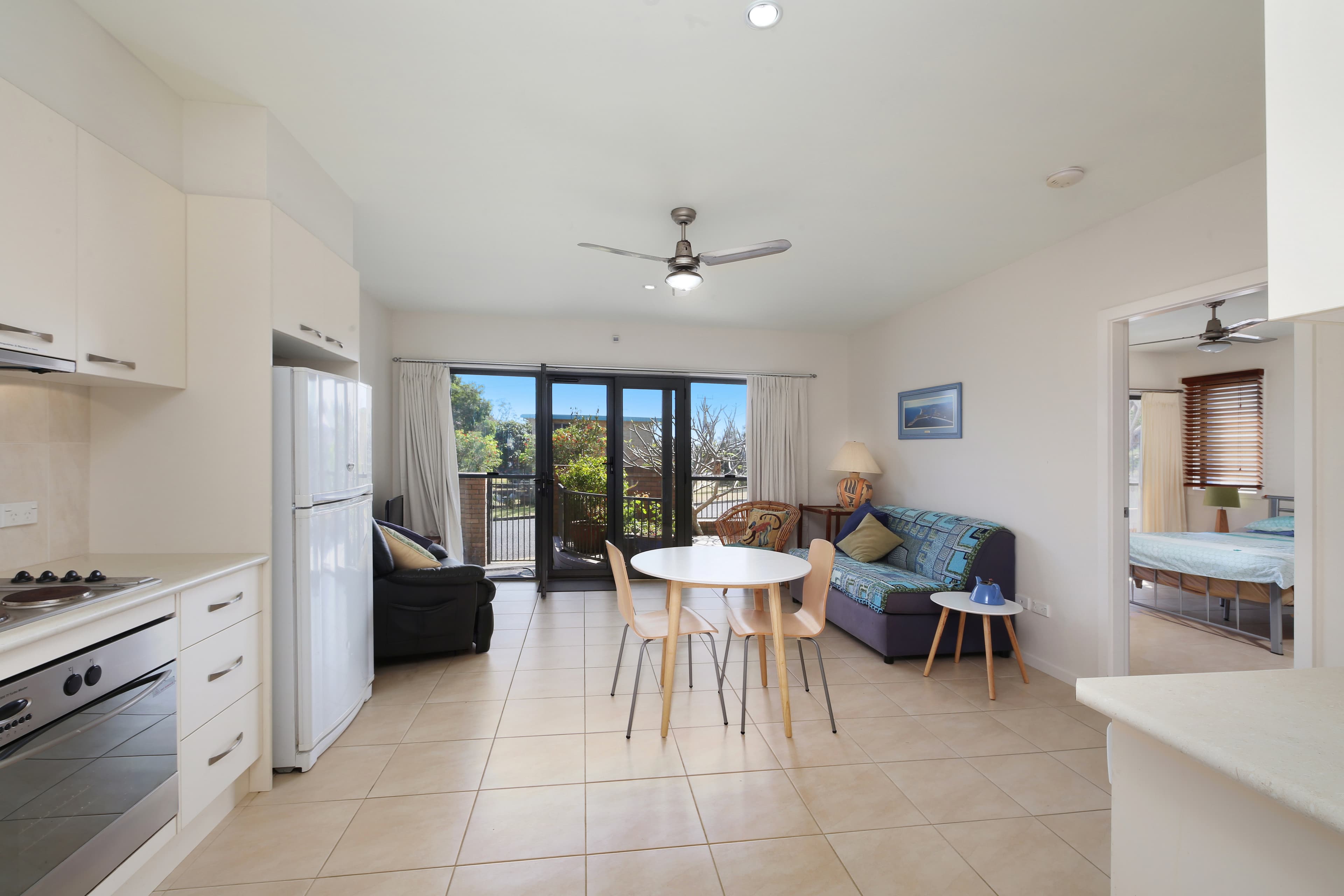 15 Bergalia Crescent, Camden Head, Camden Head - Thumbnail 5