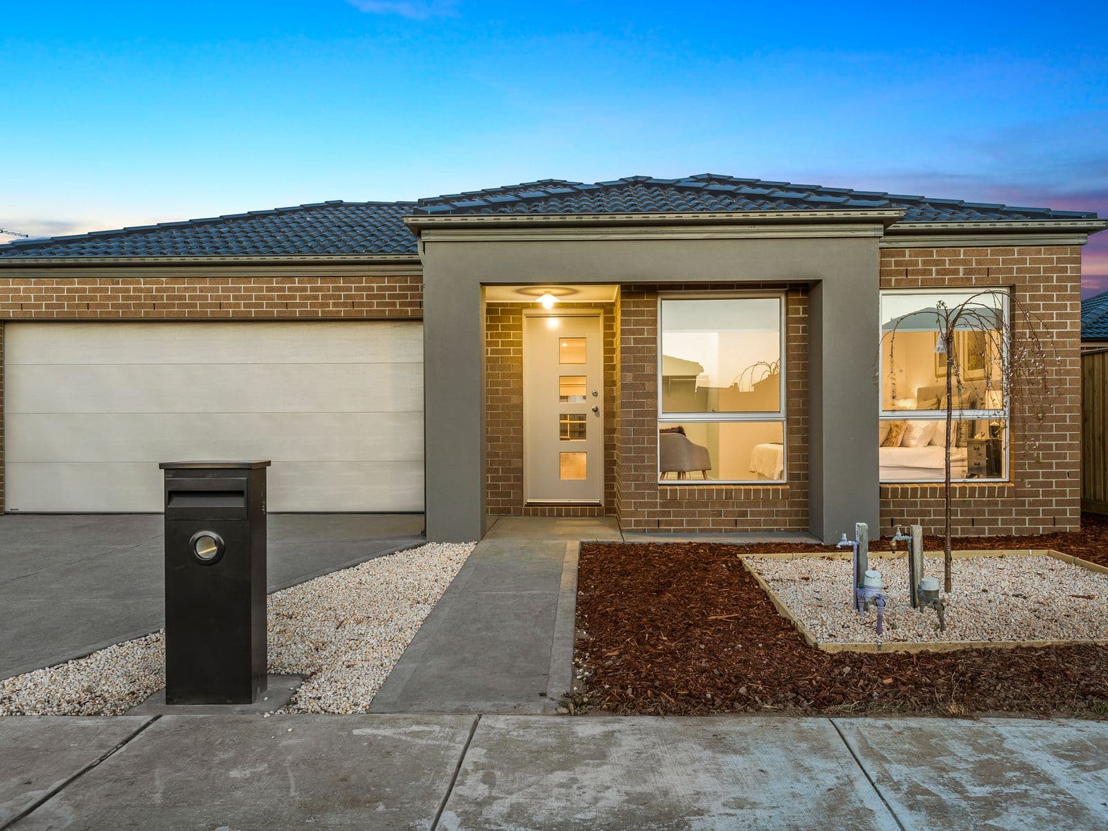 4 Rochester Drive, Mickleham, Mickleham - Image 1