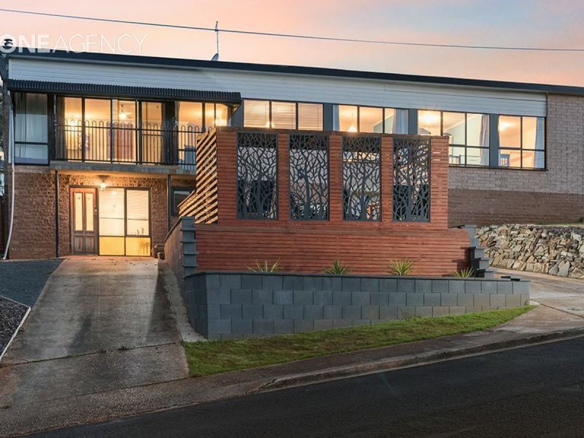 4 Flinders Drive, Somerset, Somerset - Image 1