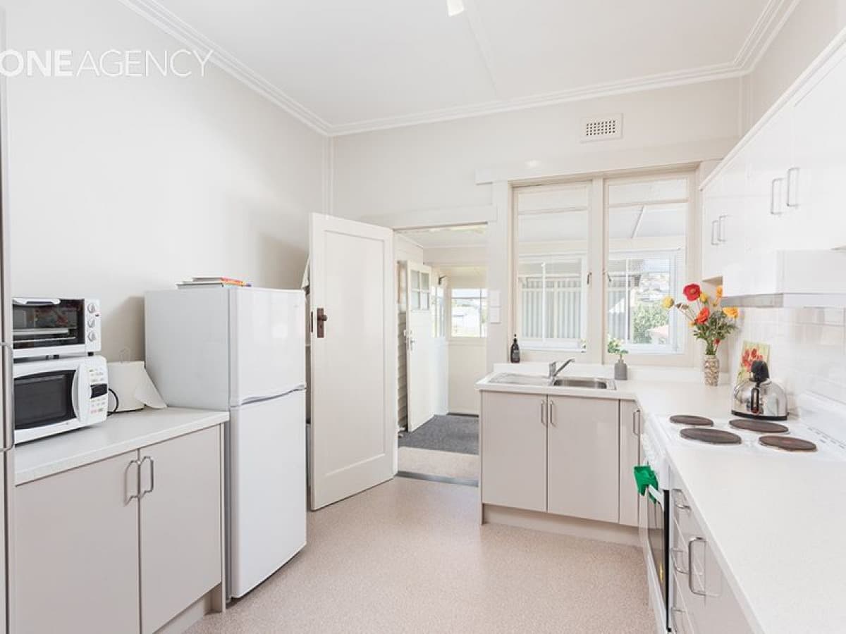 206 Mount Street, Upper Burnie, Upper Burnie - Thumbnail 6