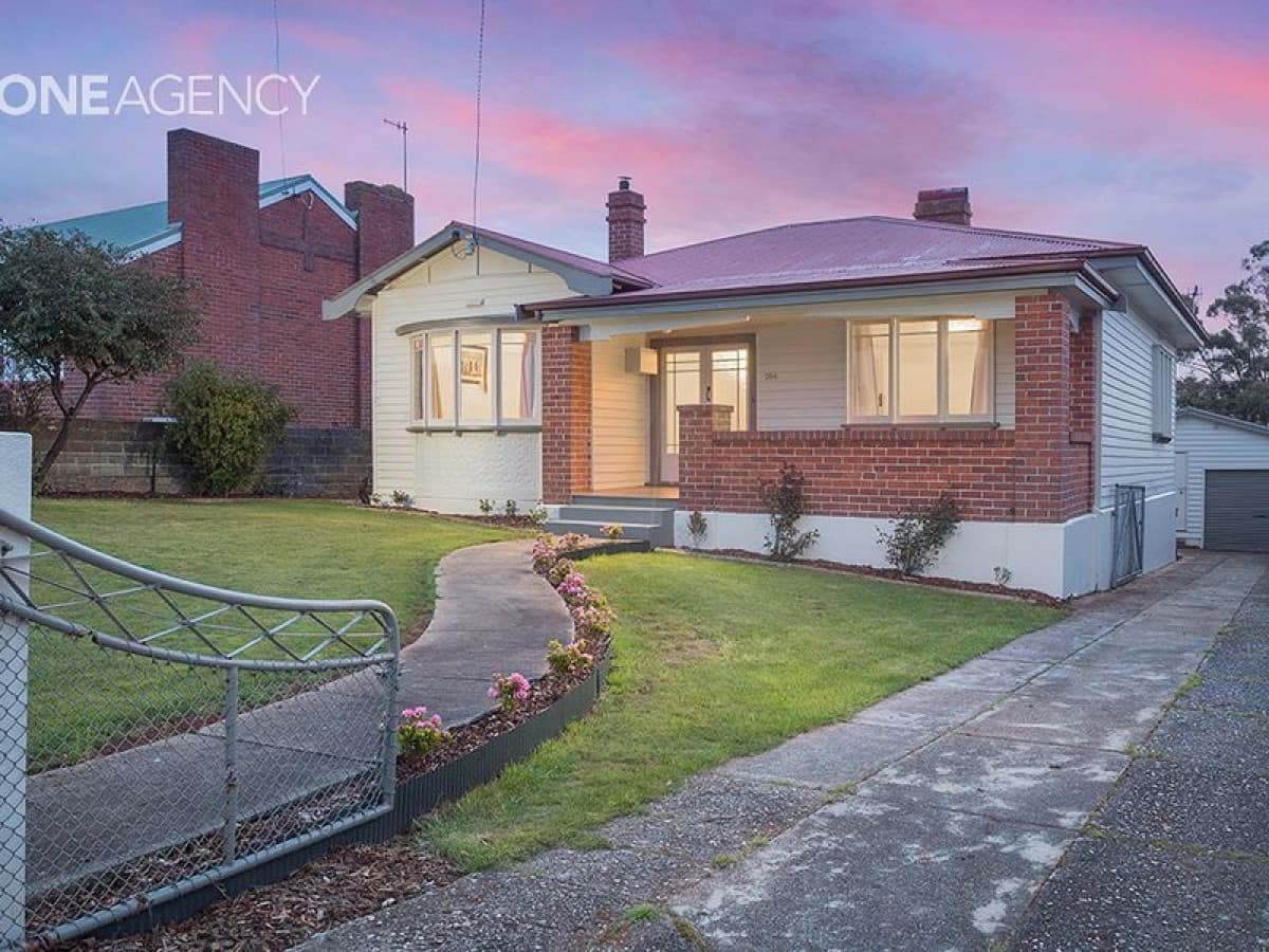 206 Mount Street, Upper Burnie, Upper Burnie - Image 1