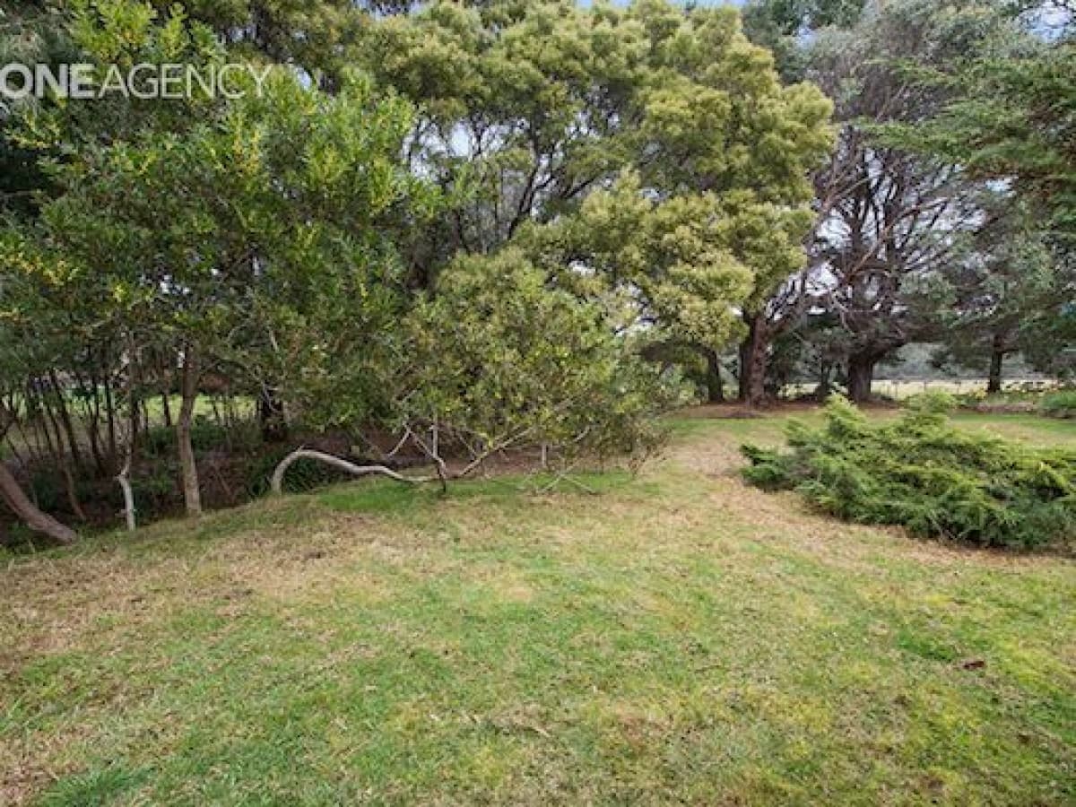 108 Irby Boulevard, Sisters Beach, Sisters Beach - Thumbnail 2