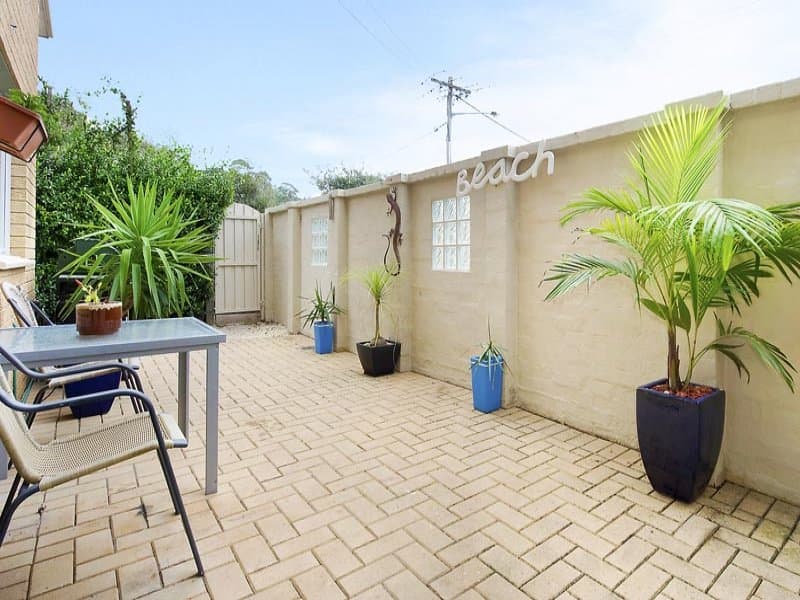 1/4 Wetherill Street, Narrabeen, Narrabeen - Image 1