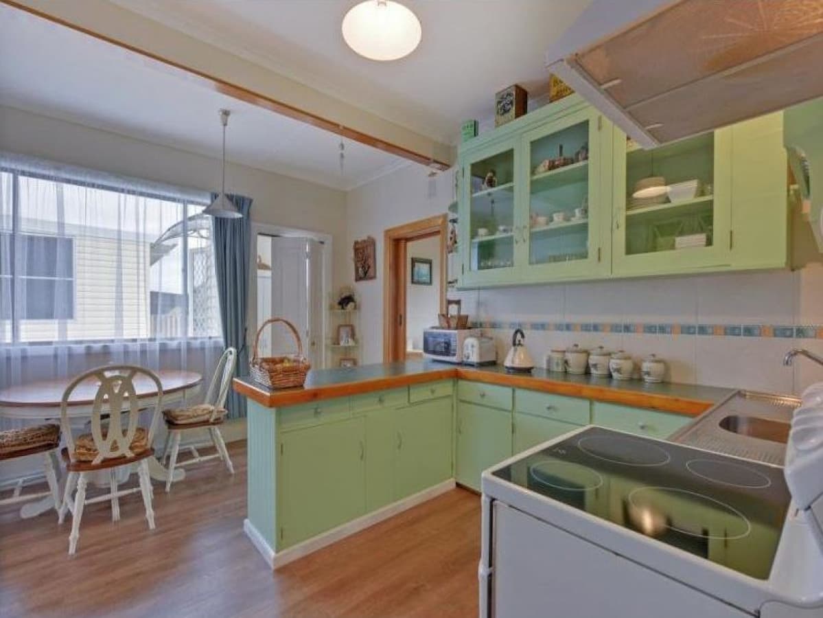 301 Murchison Highway, Somerset, Somerset - Thumbnail 3