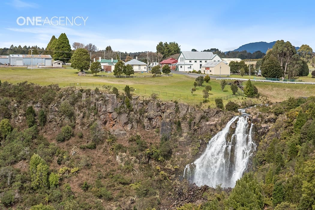 1/6 Que Street, Waratah, Waratah - Thumbnail 2