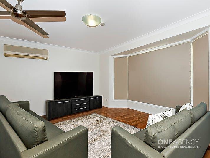 38 Clarendon Circuit, Forest Lake, Forest Lake - Thumbnail 3