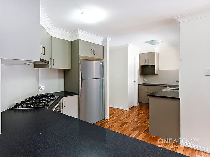 38 Clarendon Circuit, Forest Lake, Forest Lake - Thumbnail 5