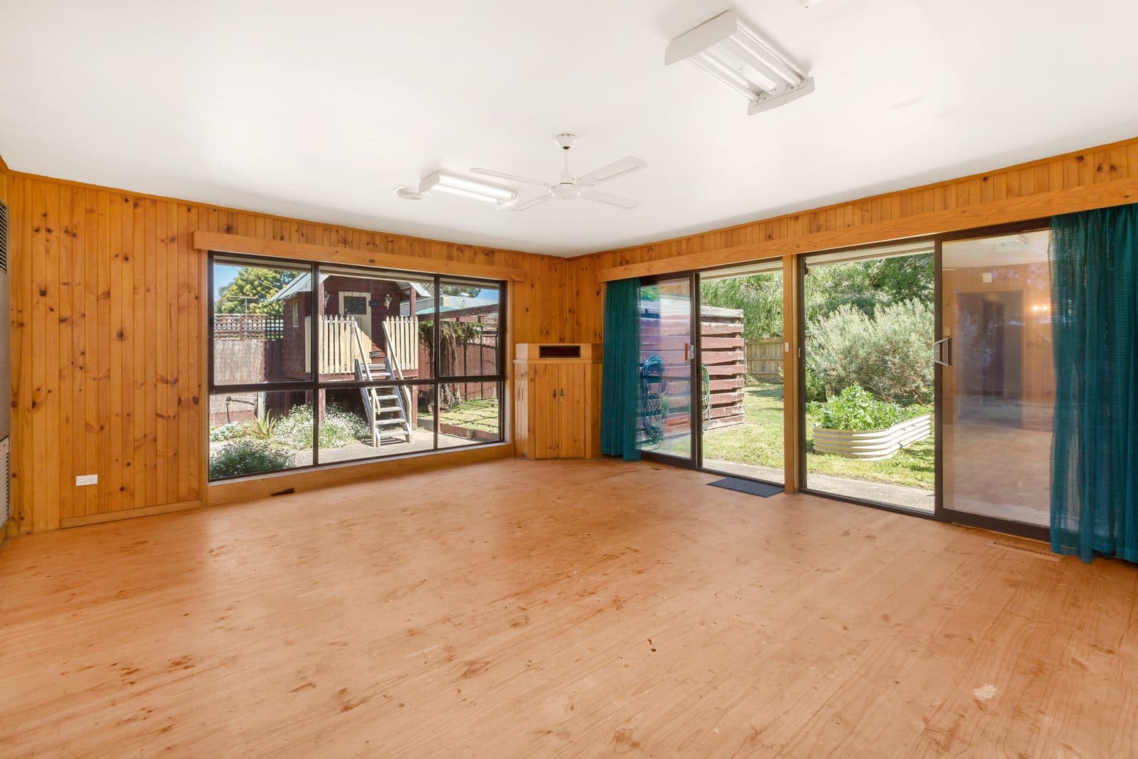 17 Karina Street, Mornington, Mornington - Thumbnail 7