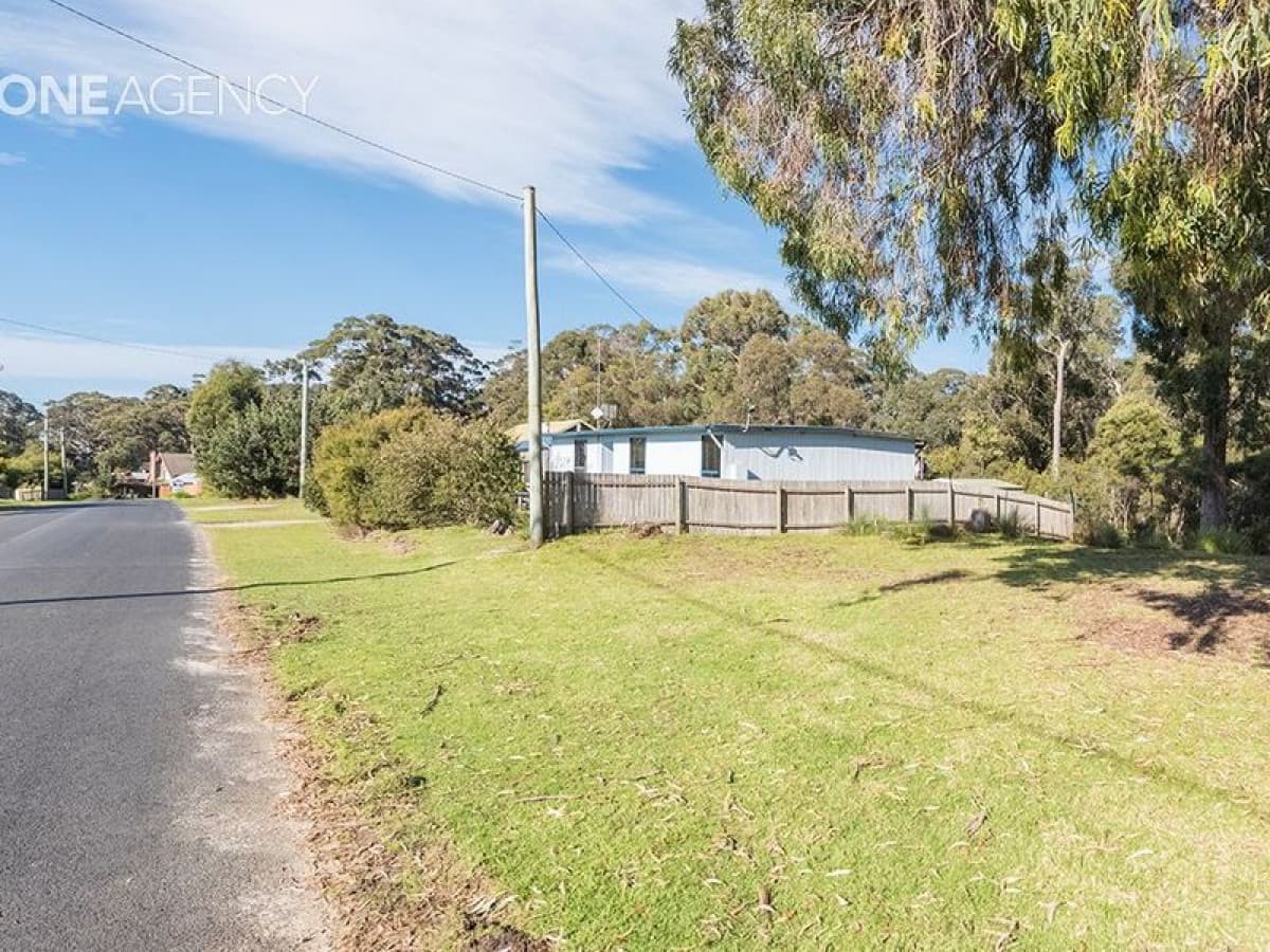 21 Banksia Avenue, Sisters Beach, Sisters Beach - Thumbnail 3