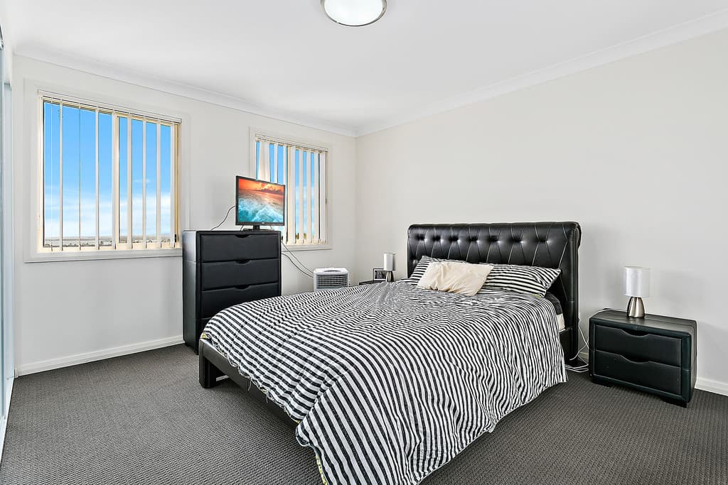 22 Imperial Drive, Berkeley, Emu Heights - Thumbnail 5