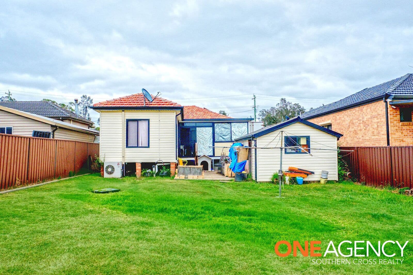 31 Campbell Hill Road, Guildford, Guildford - Thumbnail 4