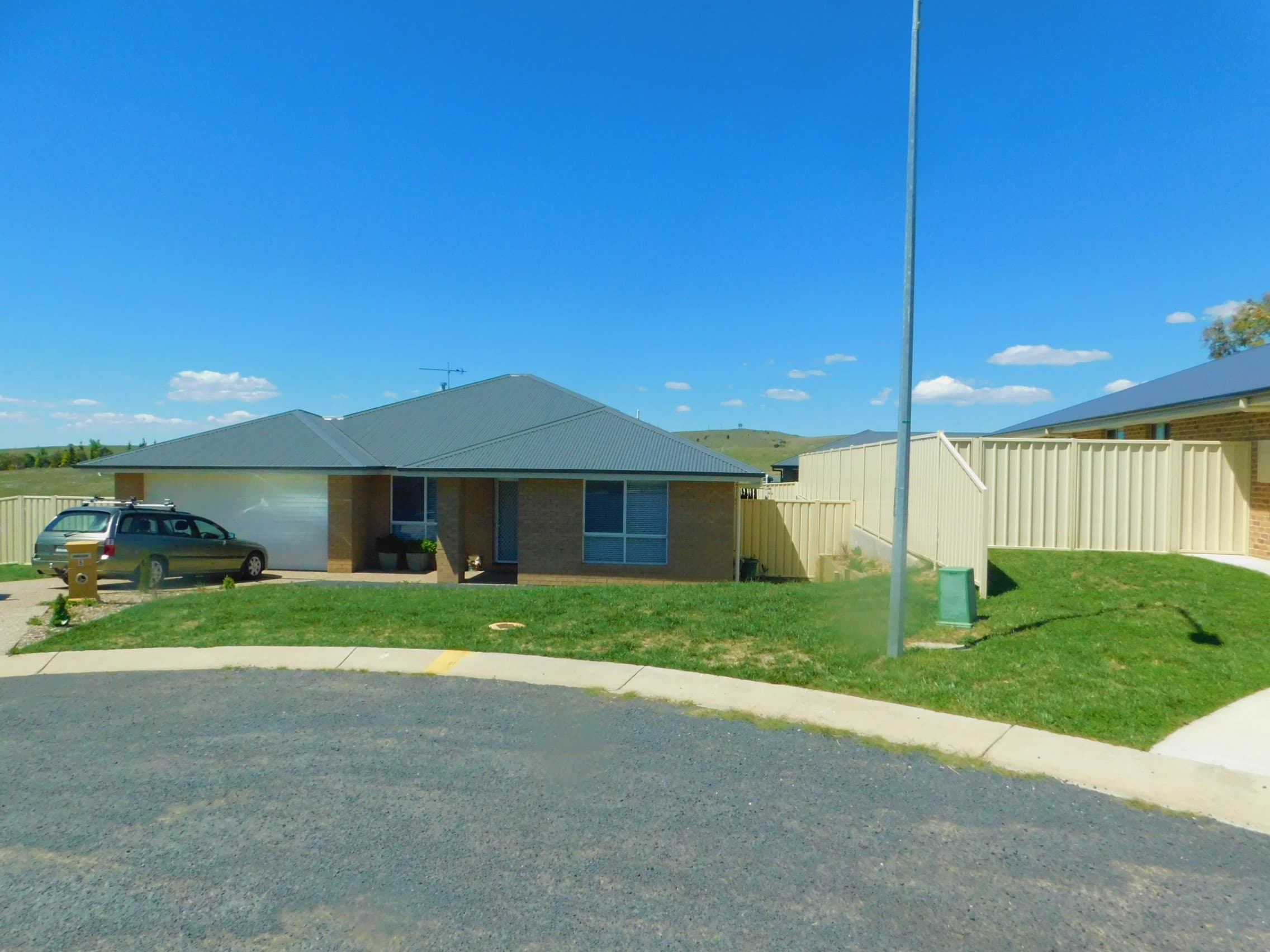 6 Poole Place, Cooma, Cooma - Image 1