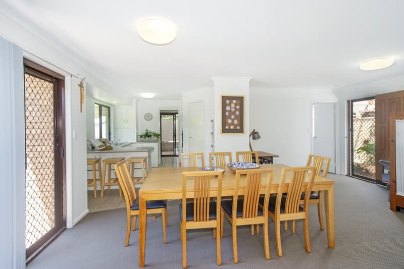 1 & 2/4 Seabreeze Avenue, Coolum Beach, Coolum Beach - Thumbnail 5