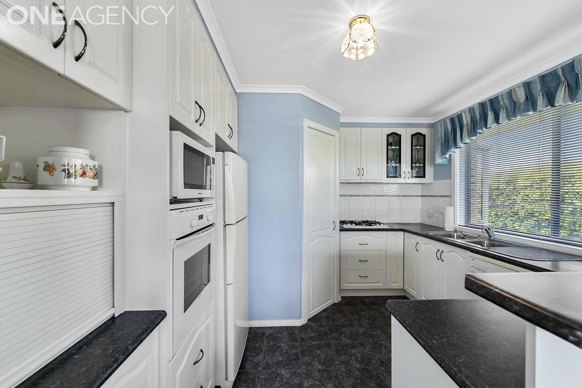 5 Panorama Court, East Devonport, East Devonport - Thumbnail 2