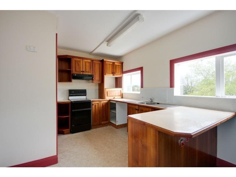 82-84 Gilbert Street, Latrobe, Latrobe - Thumbnail 2