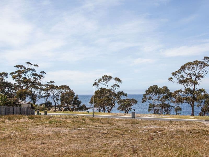 Sunrise Drive, Bicheno, Bicheno - Thumbnail 2