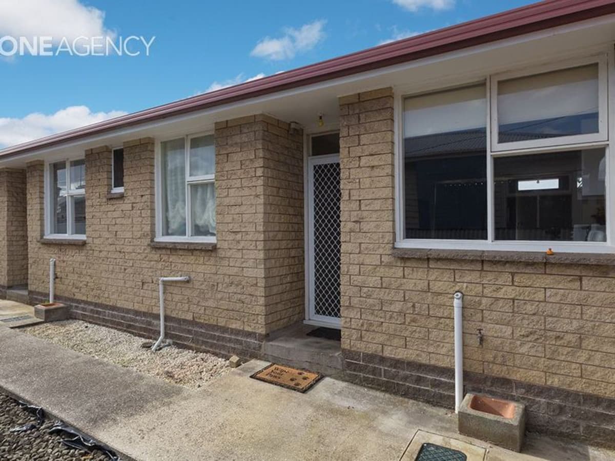 1 & 2/22 Deacon Street, Upper Burnie, Upper Burnie - Thumbnail 8