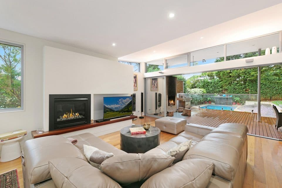 13 Woodside Grove, Forestville, Forestville - Thumbnail 4