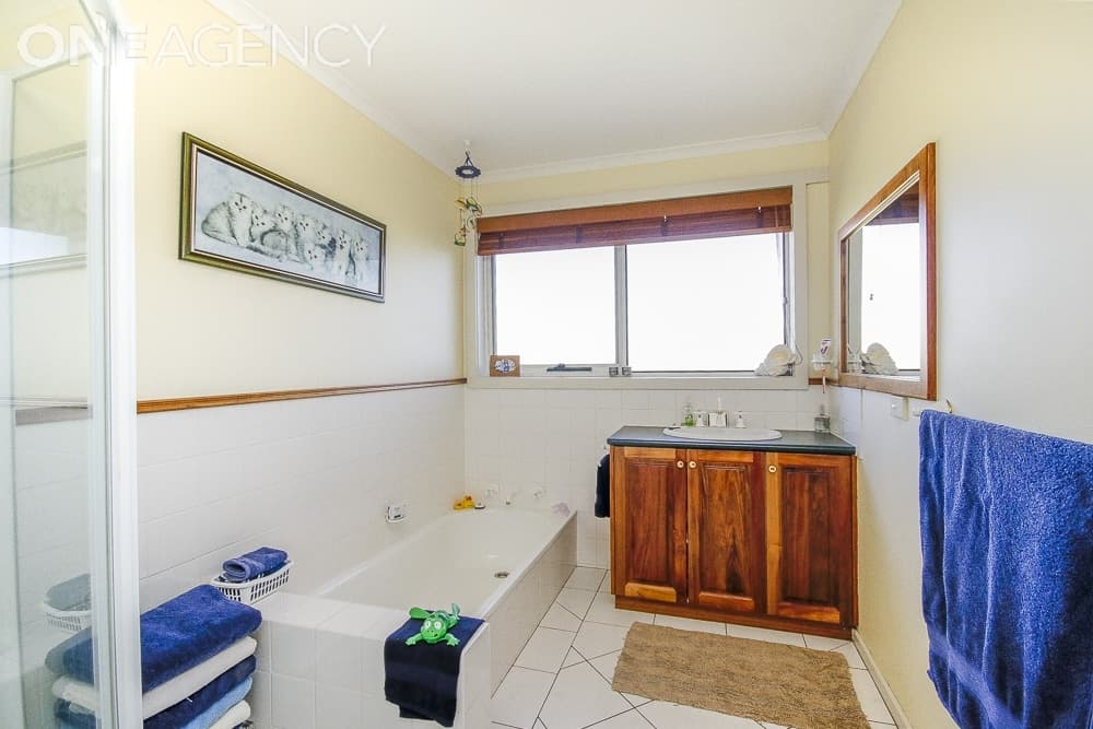 18 Nathan Court, East Devonport, East Devonport - Thumbnail 7