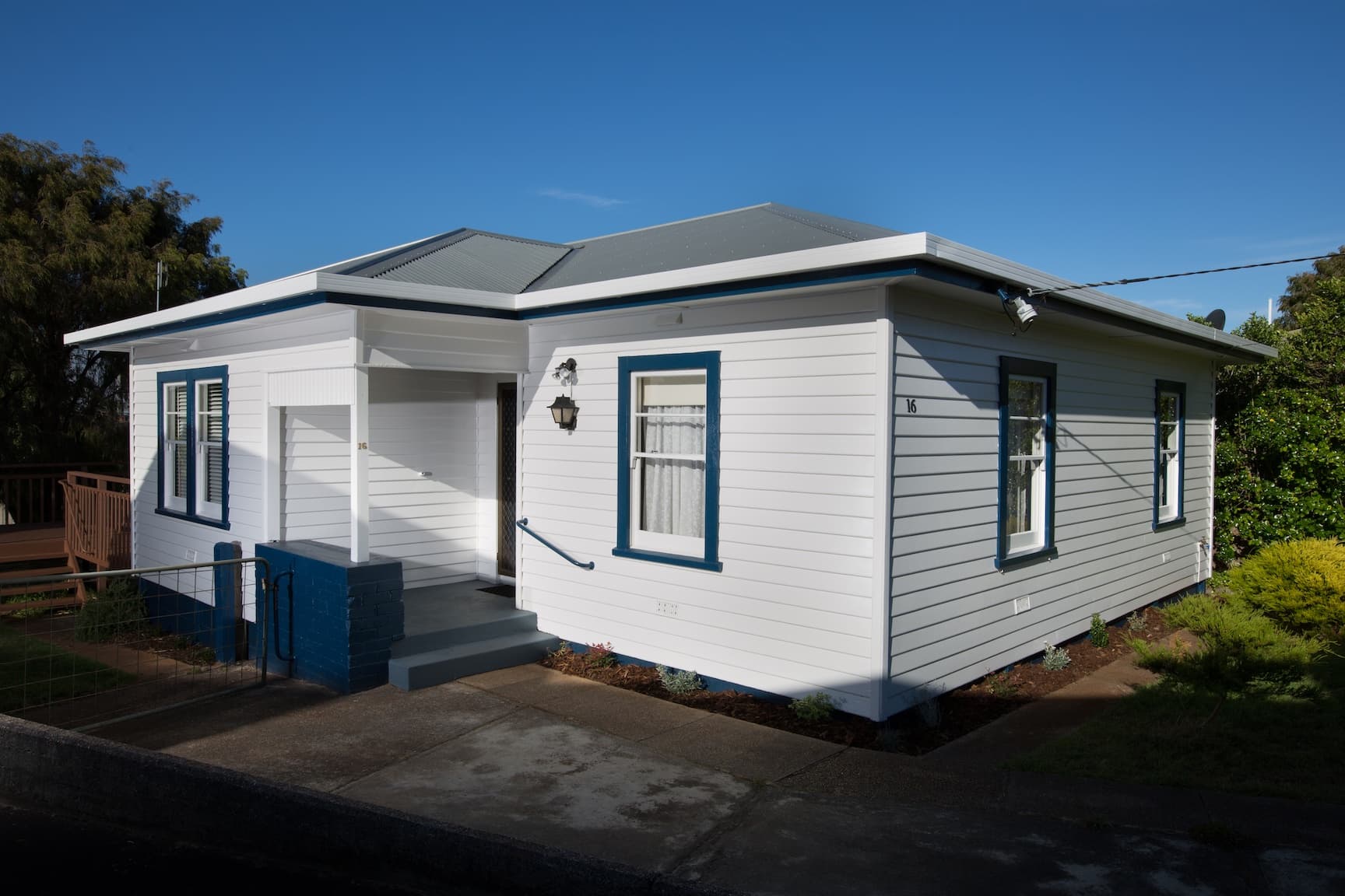 16 Oates Street, Montello, Montello - Image 1