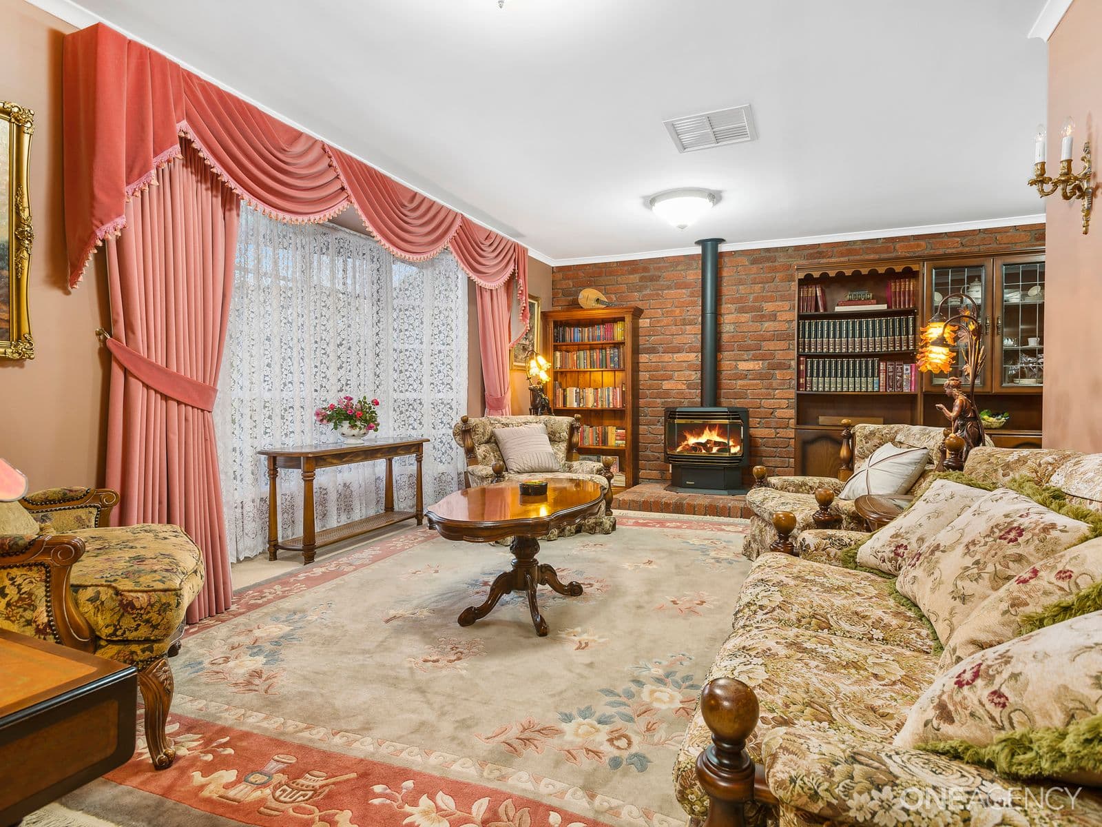 6 Denison Court, Sunbury, Sunbury - Thumbnail 3