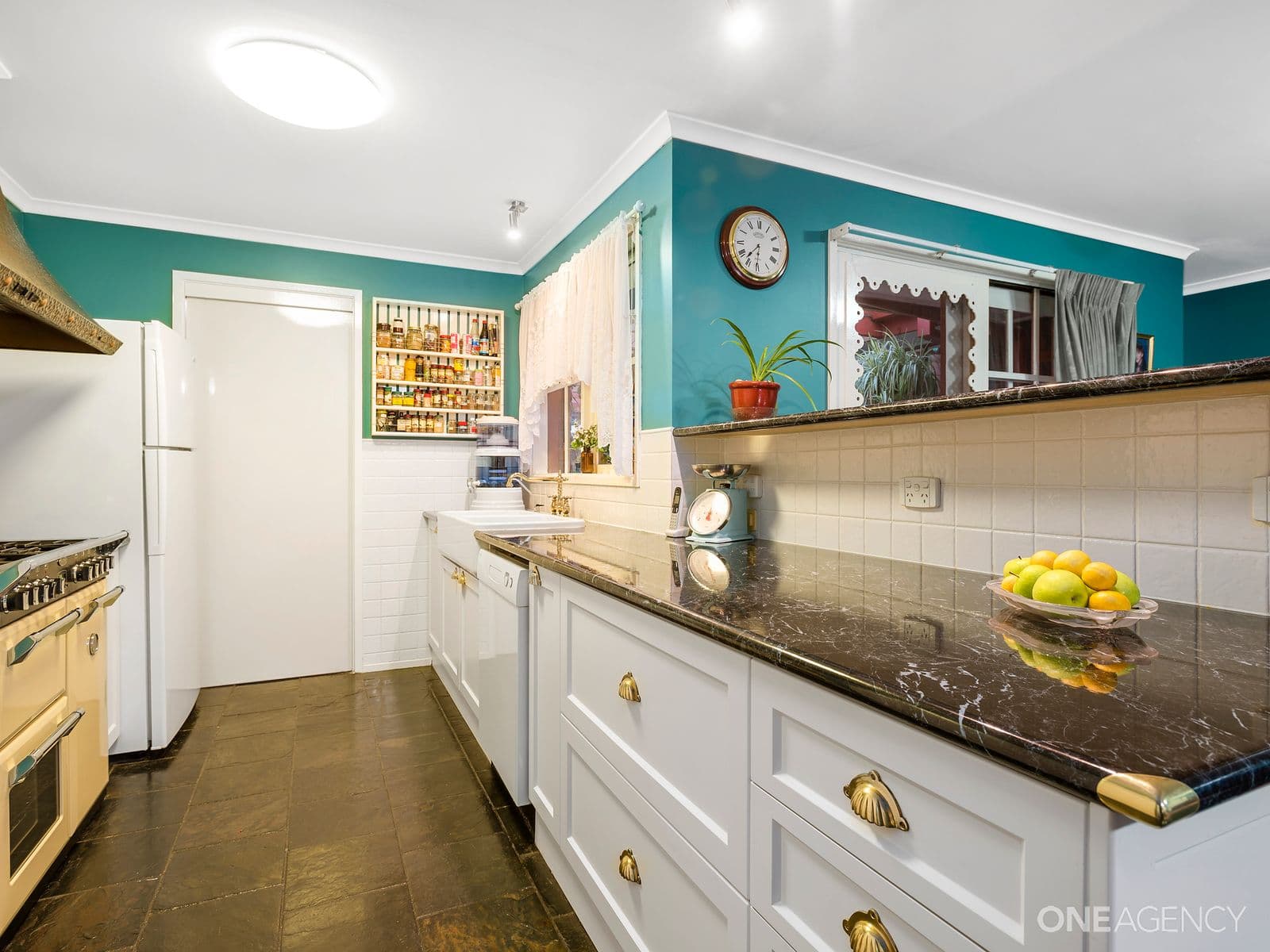 6 Denison Court, Sunbury, Sunbury - Thumbnail 5