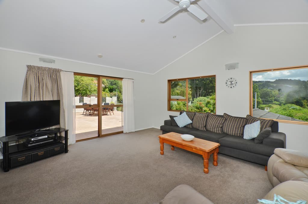 164 Western Hills Drive, Kensington, Kensington - Thumbnail 4