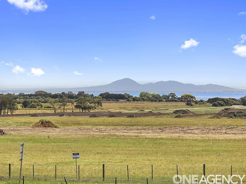 25 Coffee Rock Drive, Leopold, Leopold - Thumbnail 3