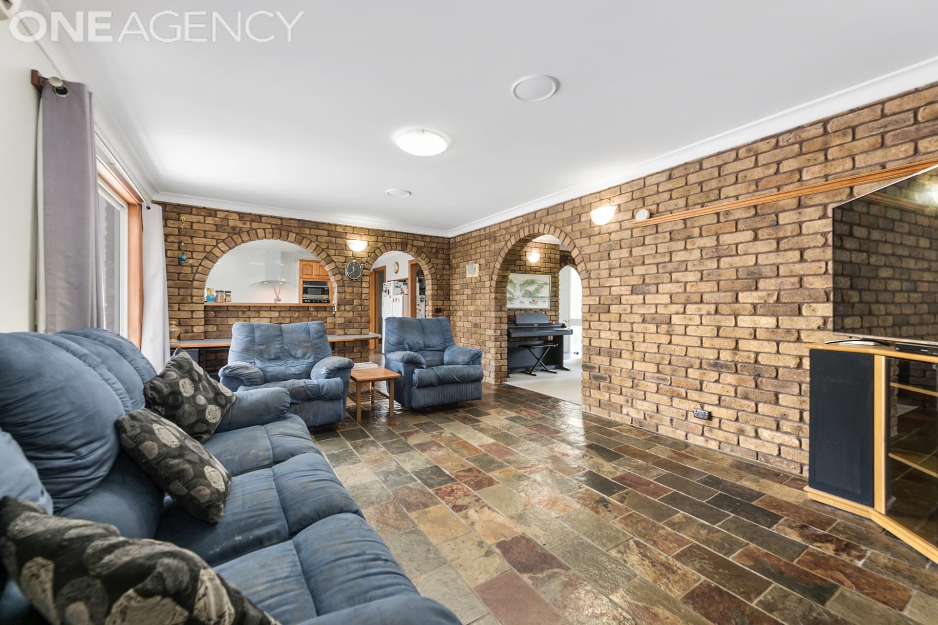 36 Maxwell Drive, Latrobe, Latrobe - Thumbnail 3
