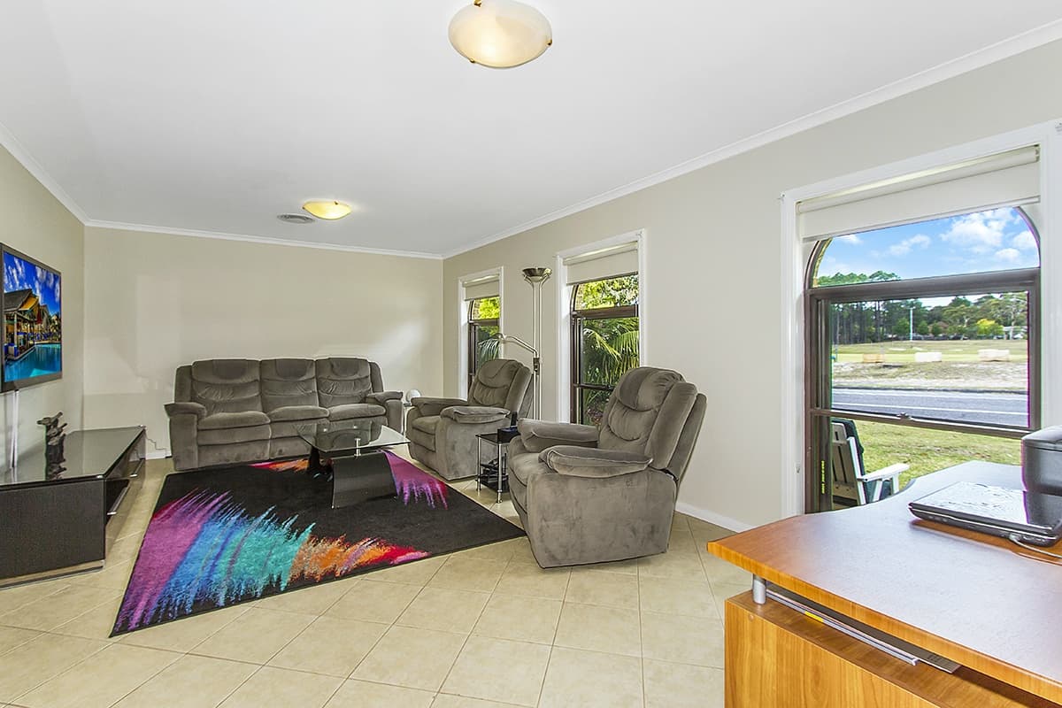 81 Mitchell Drive, Kariong, Kariong - Thumbnail 3