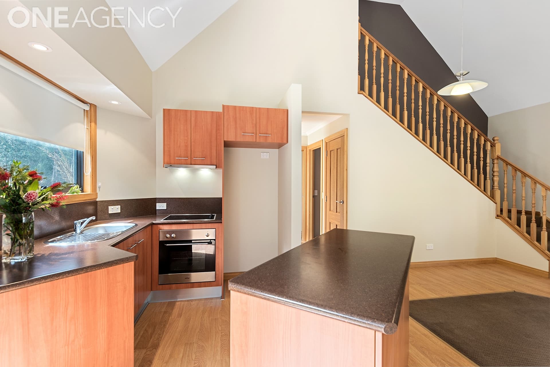 17 Black Wattle Road, Acacia Hills, Acacia Hills - Thumbnail 2