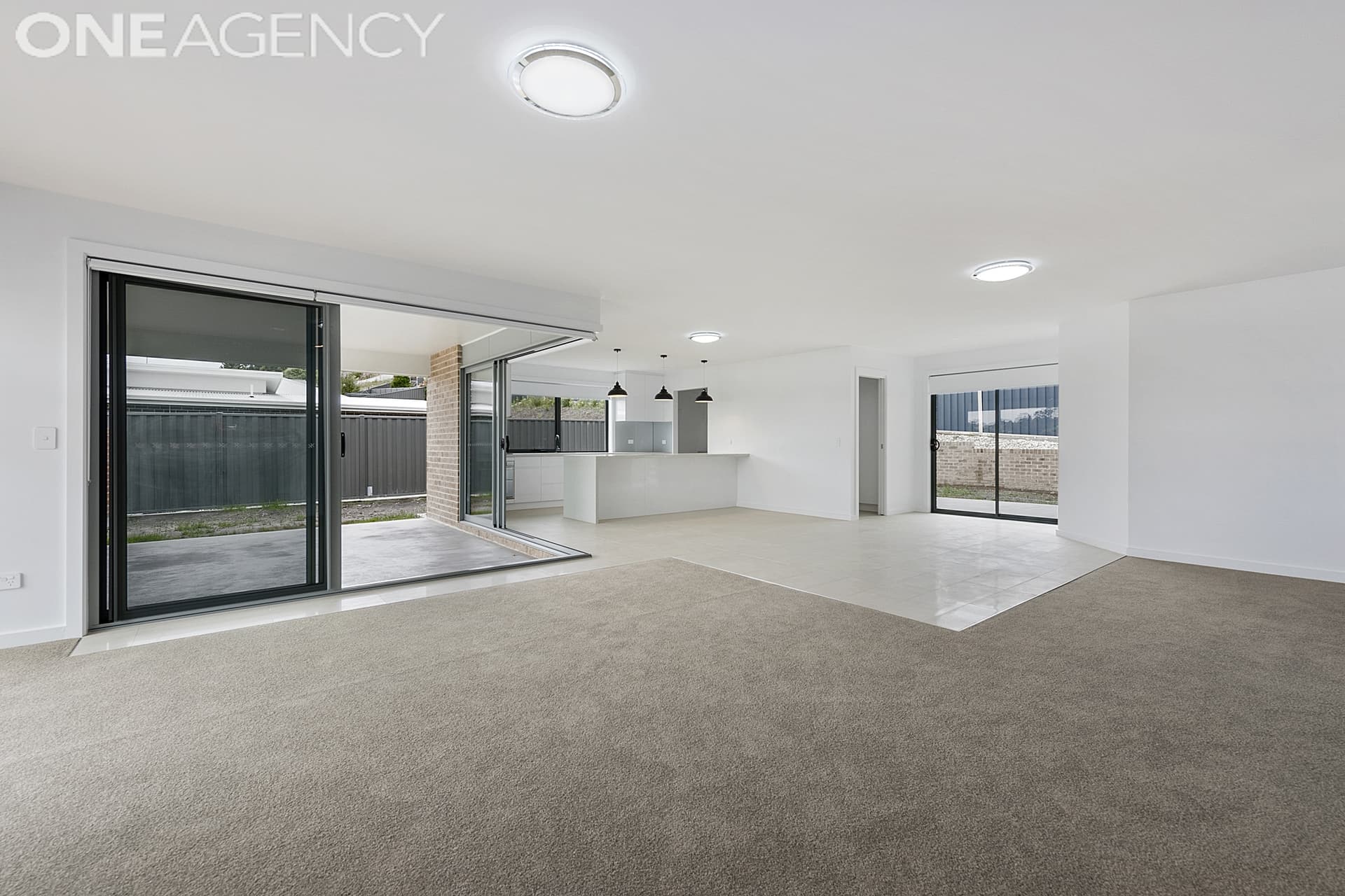 18 Tatiana Close, Devonport, Devonport - Thumbnail 3