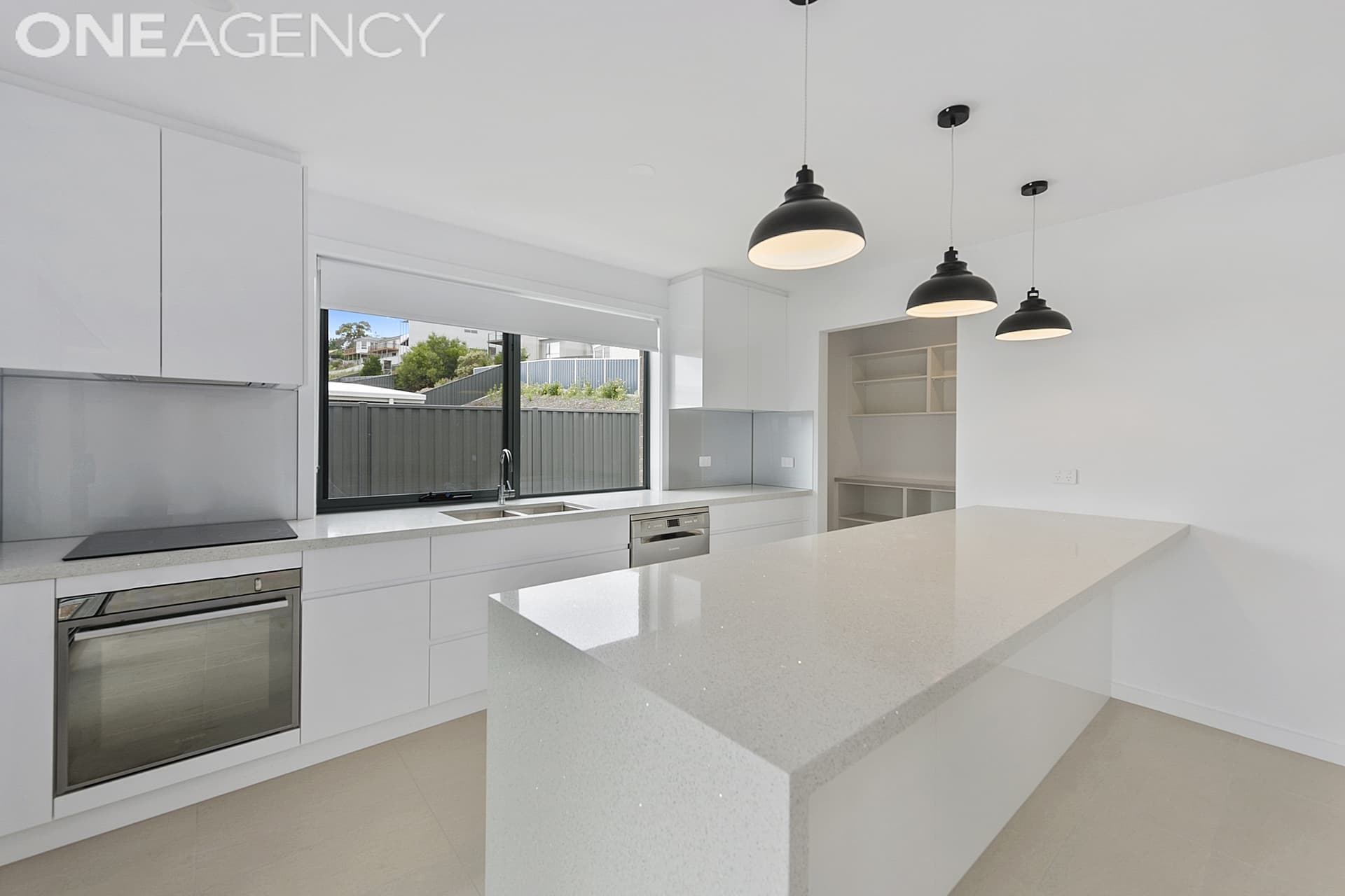 18 Tatiana Close, Devonport, Devonport - Thumbnail 4