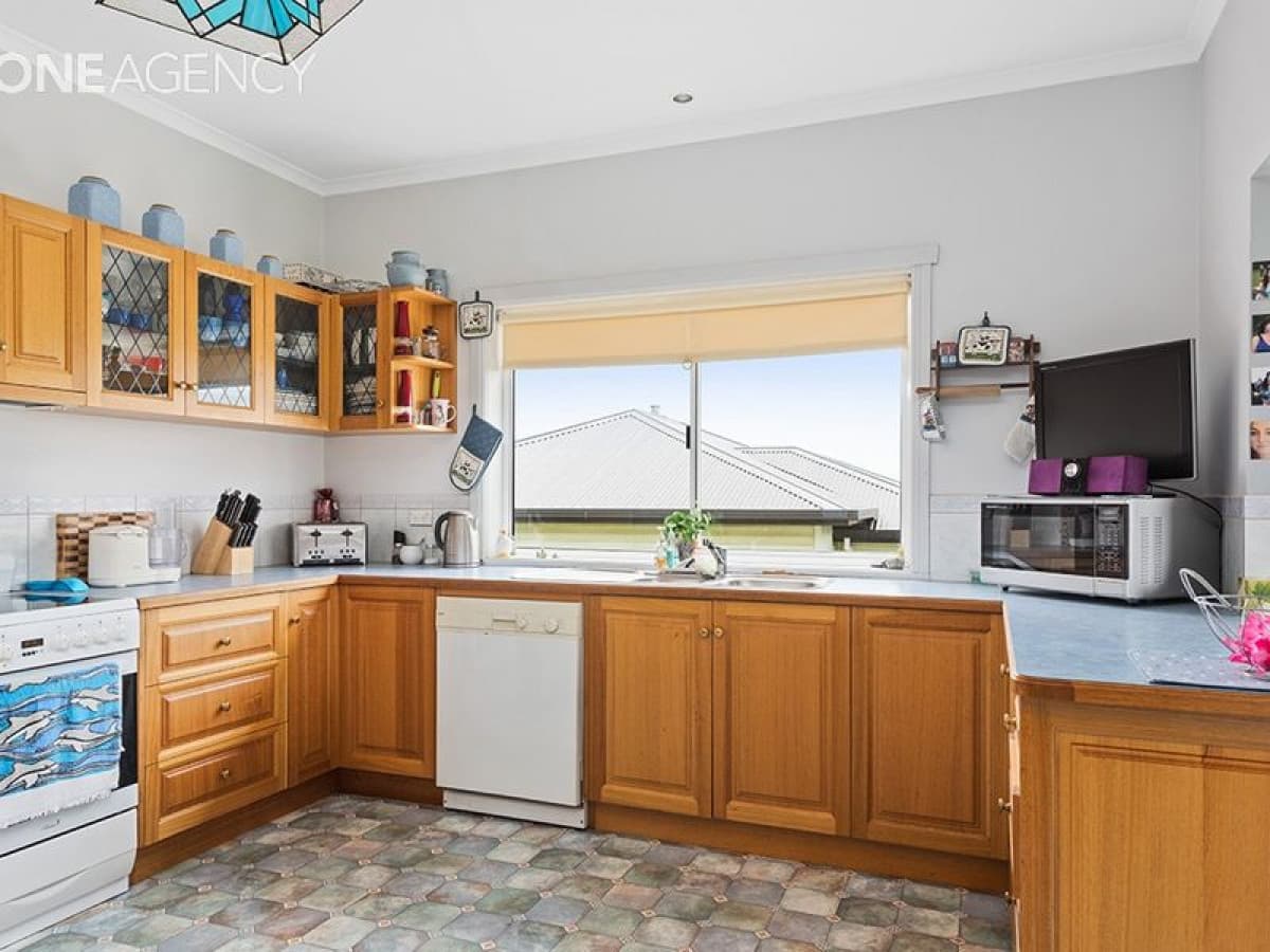 3 Duke Street, Upper Burnie, Upper Burnie - Thumbnail 7