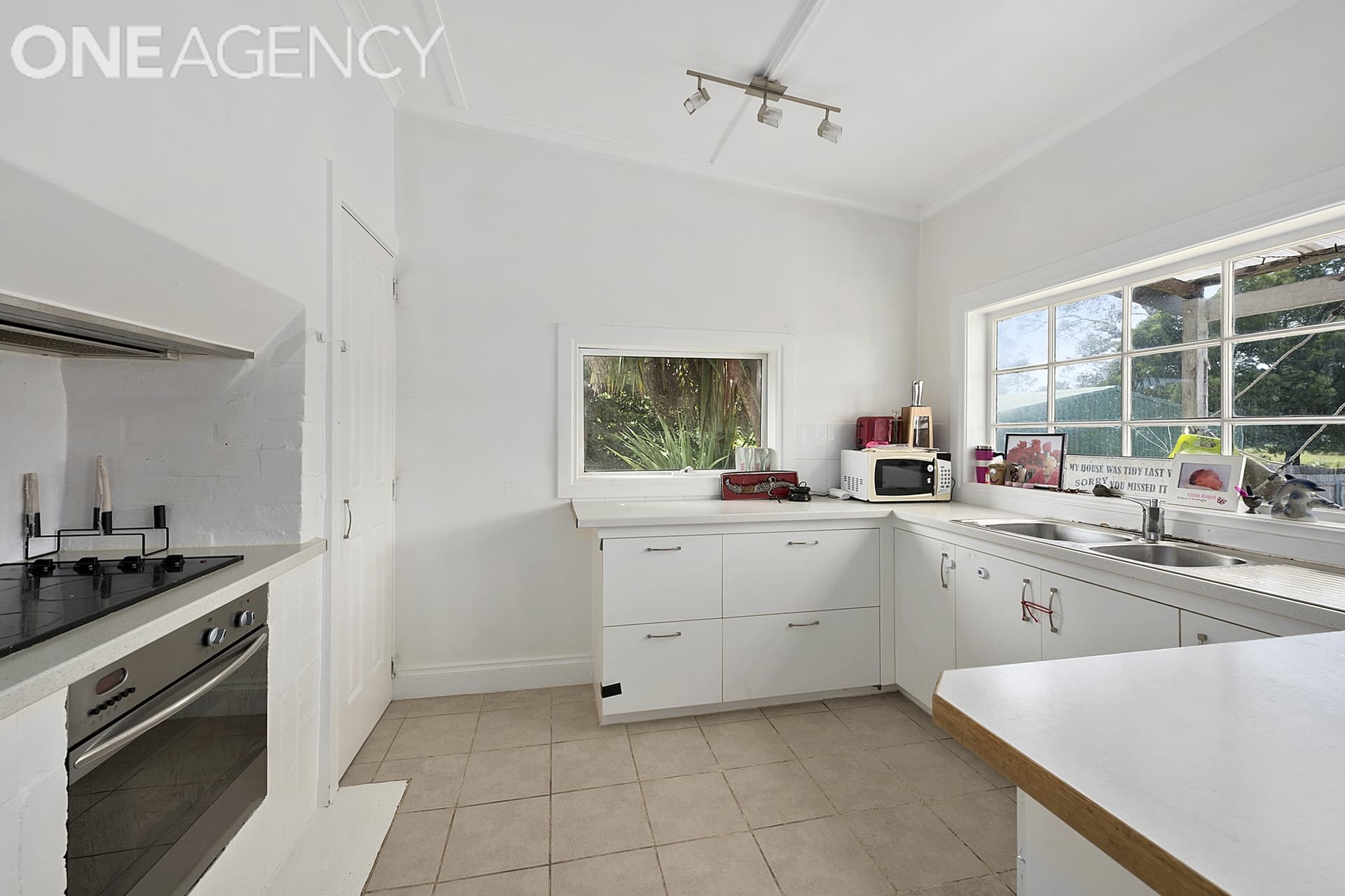 11 Leake Street, Railton, Railton - Thumbnail 2