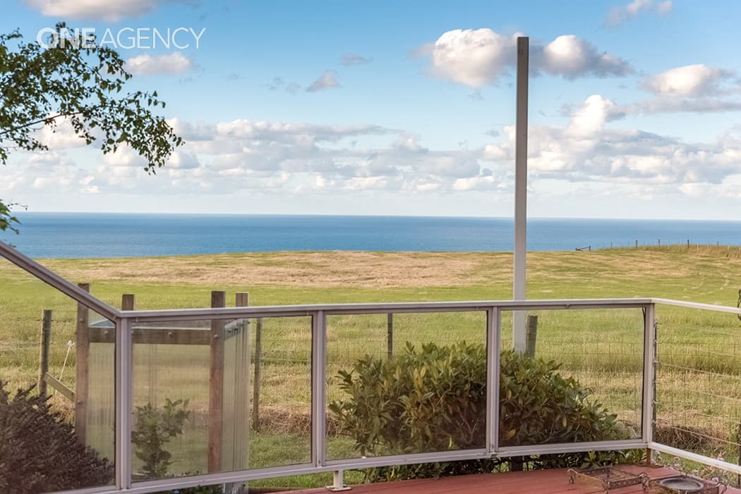 35 Hillfarm Drive, Park Grove, Park Grove - Thumbnail 3