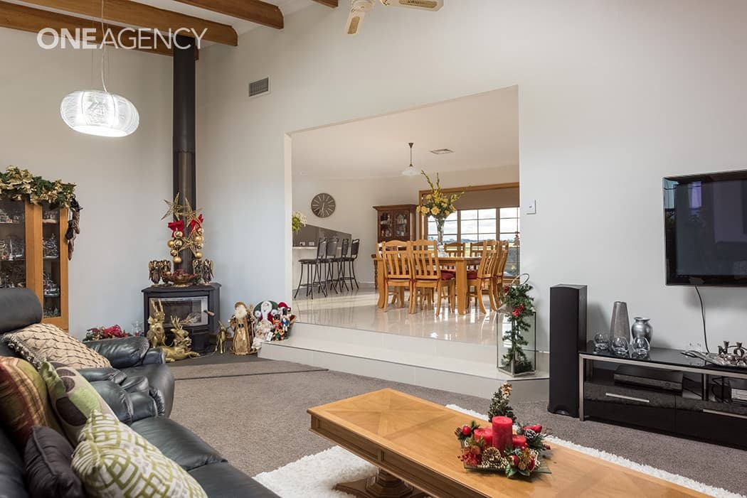 35 Hillfarm Drive, Park Grove, Park Grove - Thumbnail 8