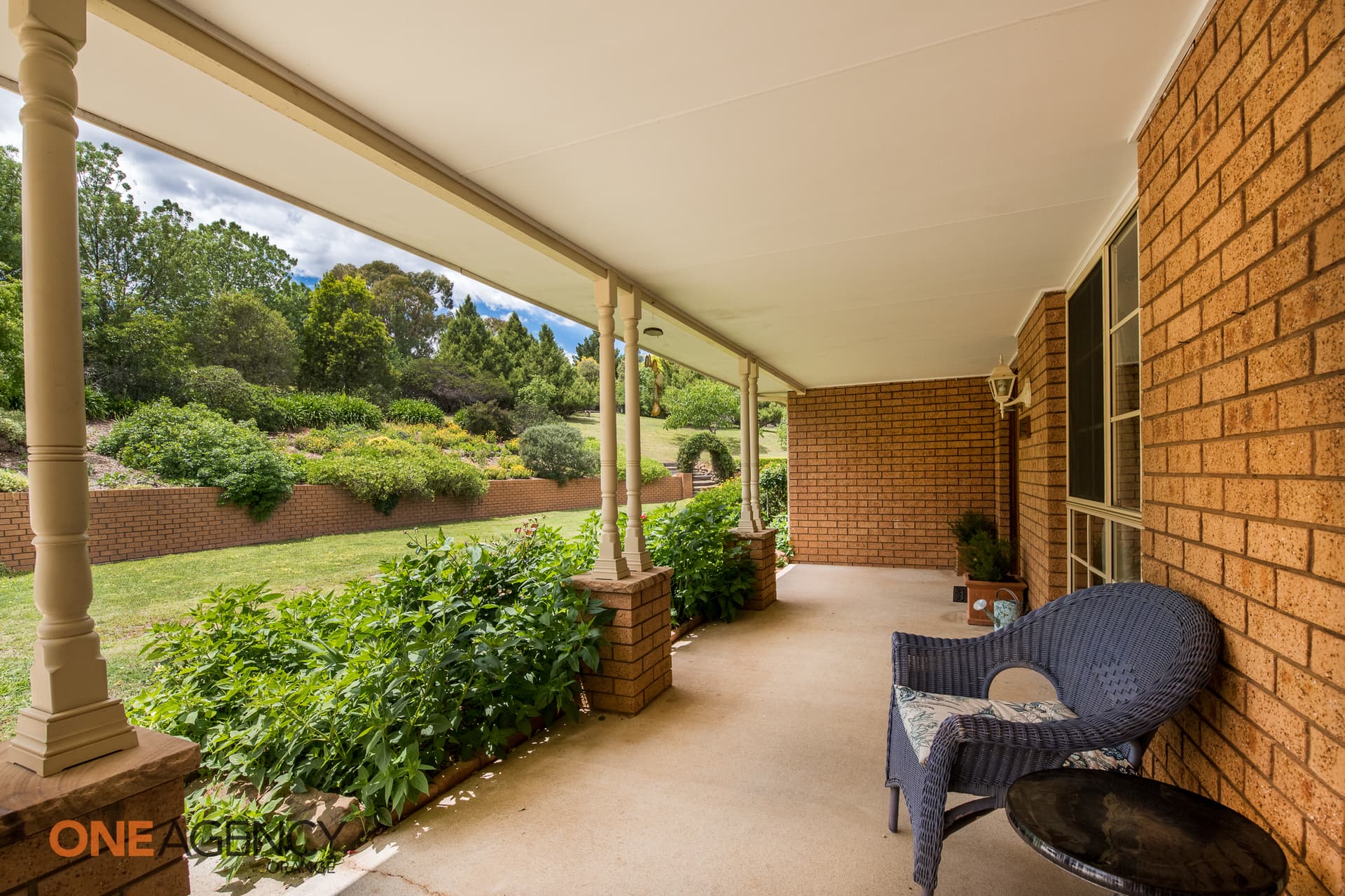 6 Ammerdown Crescent, Orange, Orange - Thumbnail 2