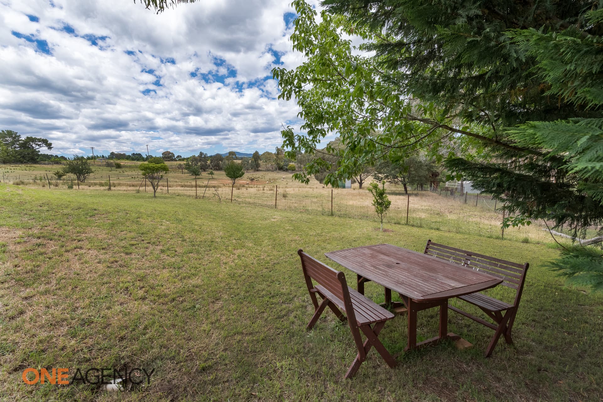 6 Ammerdown Crescent, Orange, Orange - Thumbnail 5