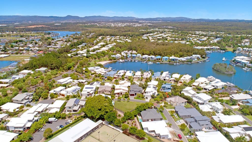 6 Village High Crescent, Coomera Waters, Coomera Waters - Thumbnail 5
