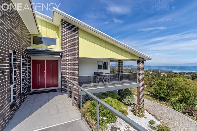 12 Braddons Lookout Road, Leith, Leith - Thumbnail 2