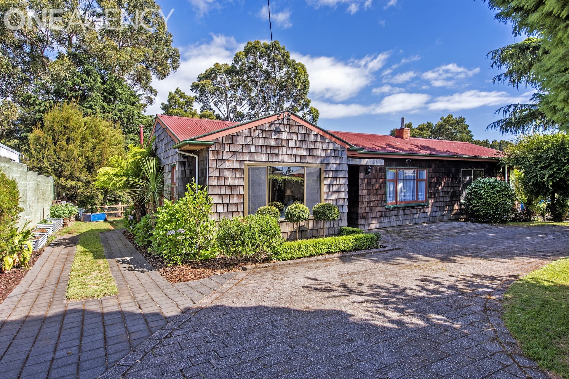 8 Devonport Road, Quoiba, Quoiba - Image 1