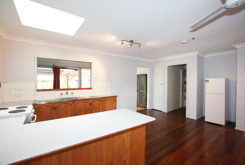 31 Pine Crescent, Sandy Beach, Sandy Beach - Thumbnail 5