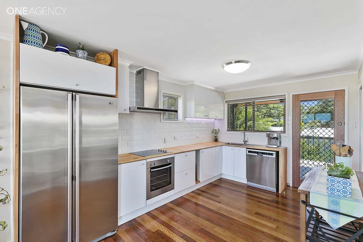 45 Kent Street, Urangan, Urangan - Thumbnail 2