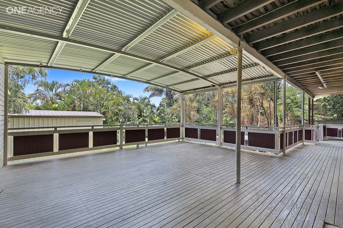 320 Boat Harbour Drive, Scarness, Scarness - Thumbnail 4