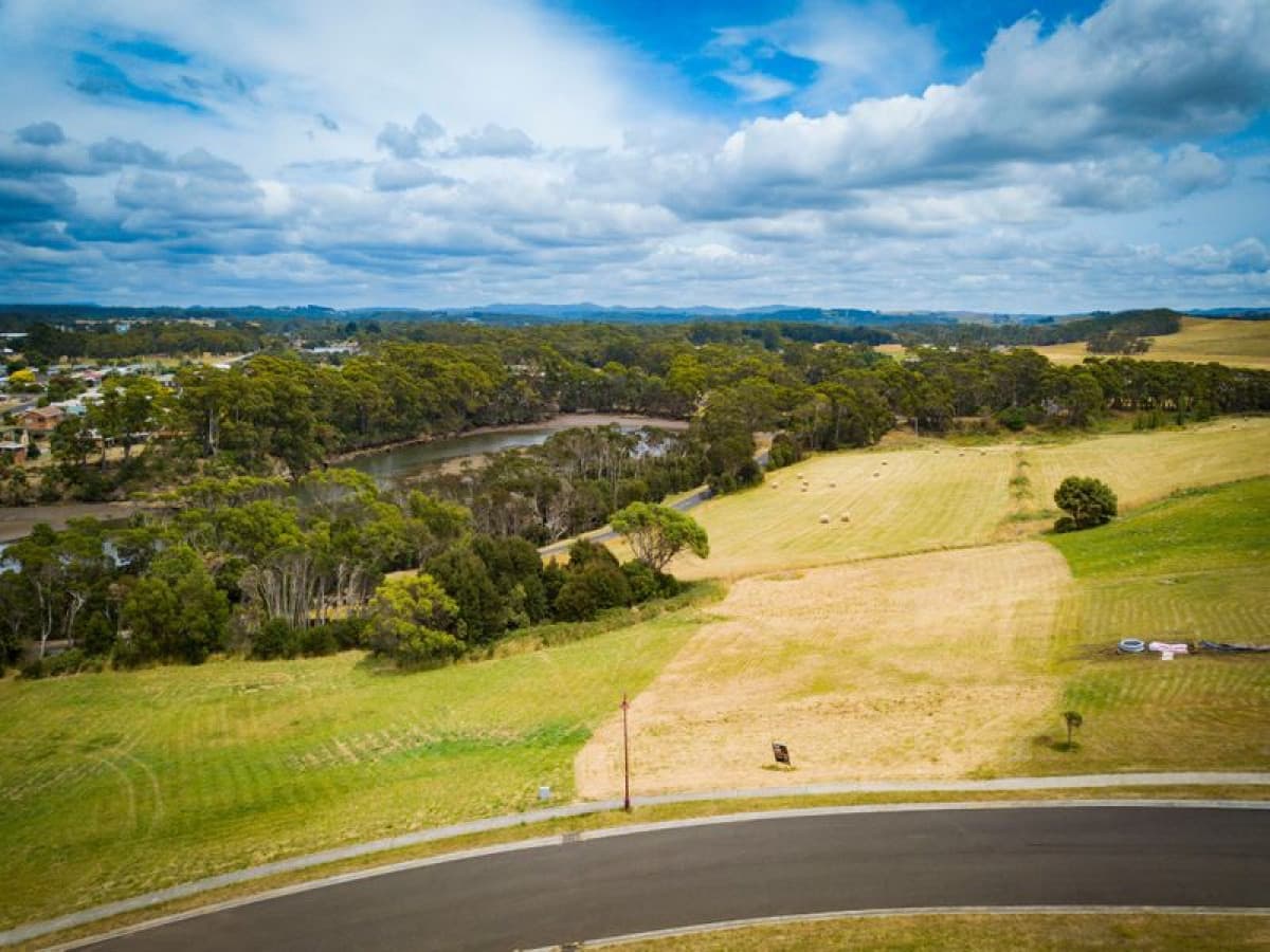 10 Inglisdale Drive, Wynyard, Wynyard - Thumbnail 3